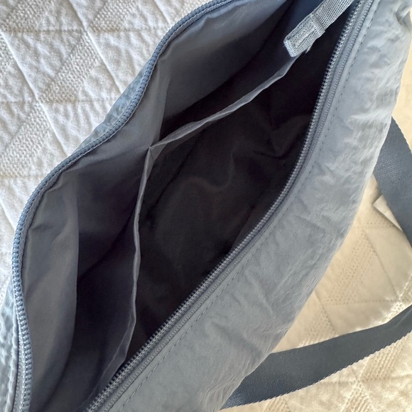 Uniqlo Round Crescent Half Moon Mini Shoulder Crossbody Bag, Blue - Picture 5 of 8